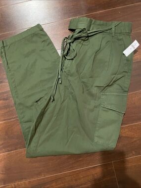 GAP Military Green Cargo Pants with Drawstring TALL SIZE